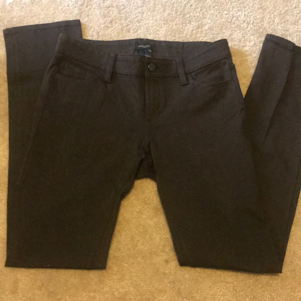 Ann Taylor Modern pants in size 2. Hardly worn.